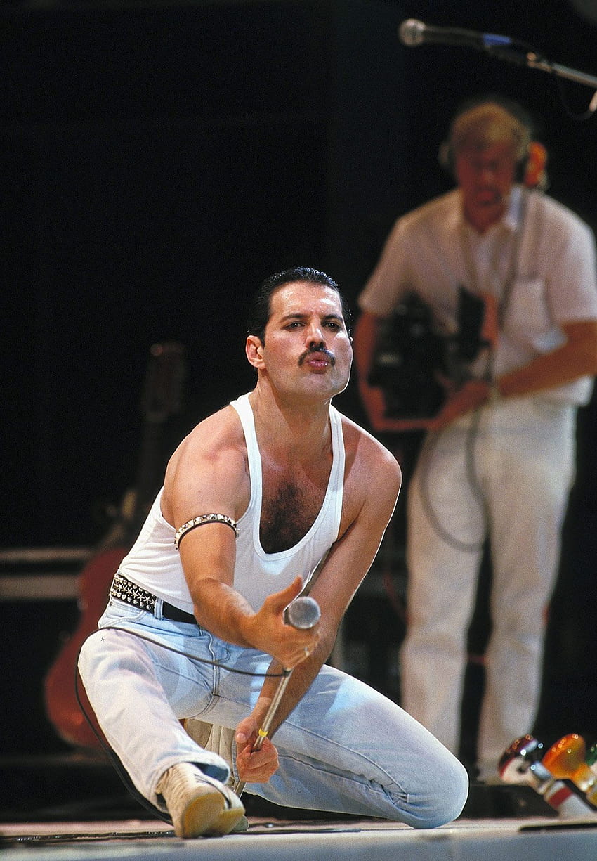 years later, Queen's Live Aid performance is still pure magic, Freddie Mercury Live Aid HD phone wallpaper