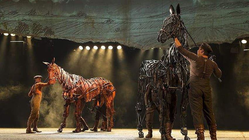 War Horse' puppets come to life with inventive artistry HD wallpaper