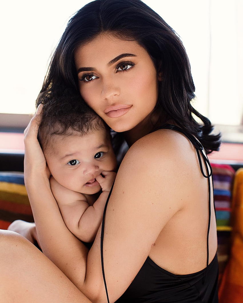 Stormi Webster Was Hospitalized for an Allergic Reaction HD phone wallpaper