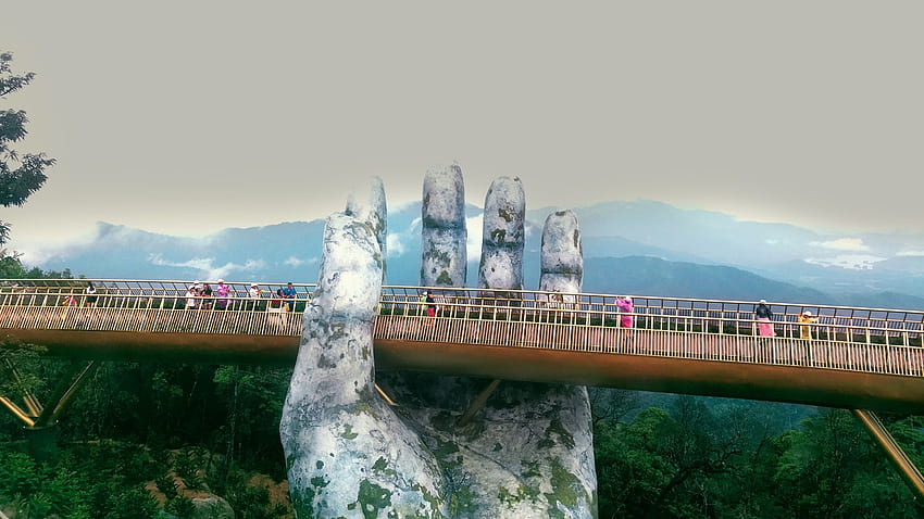 Tourist graphs That Prove The Golden Bridge Is Really Worth, Da Nang HD wallpaper
