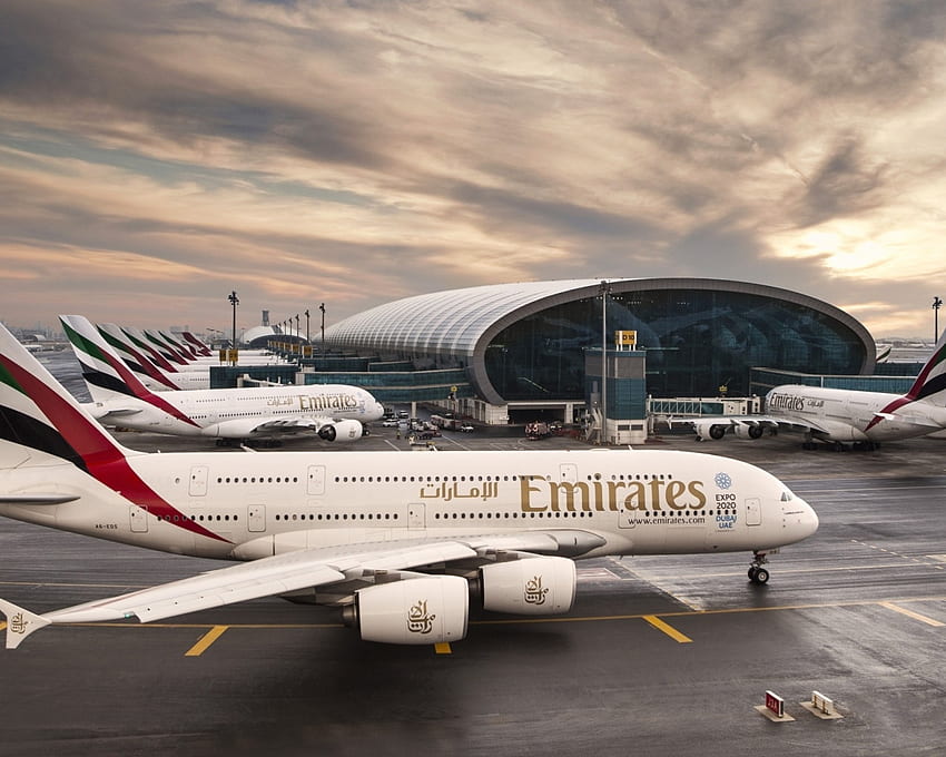 A number of Airbus A380 aircraft at the airport in Dubai HD wallpaper