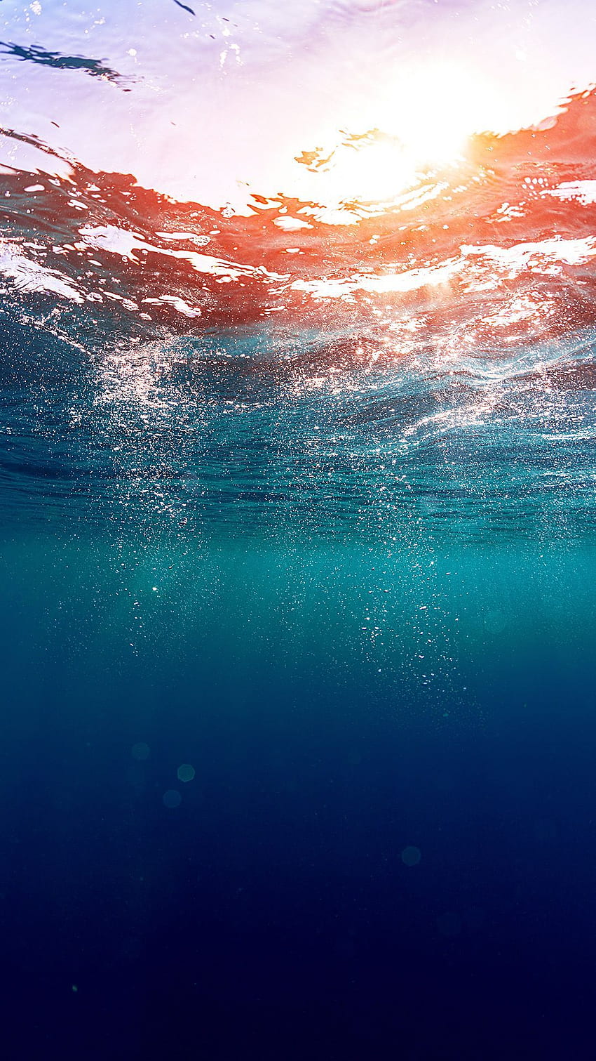 Мечтателни подводни мехурчета Слънчева светлина iPhone HD тапет за телефон