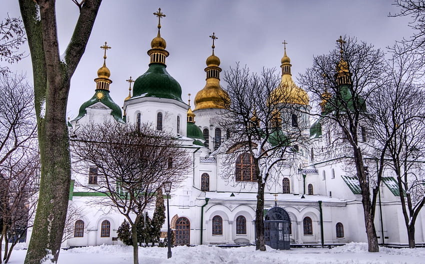 saint sophia cathedral in kiev in winter, winter, orthodox, domes, gold, cathedral HD wallpaper
