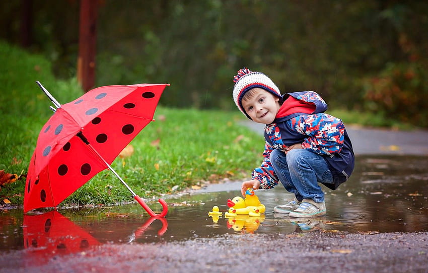 autumn, rain, street, toy, child, umbrella, boy, jacket, rain, umbrella, boys, toys, child, glance for , section настроения, Boy with Umbrella HD wallpaper