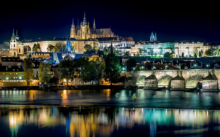 Castillo de Praga, Praga, tarde, noche, paisaje urbano de Praga, horizonte, República Checa con resolución. Alta Calidad , Noche de Praga fondo de pantalla