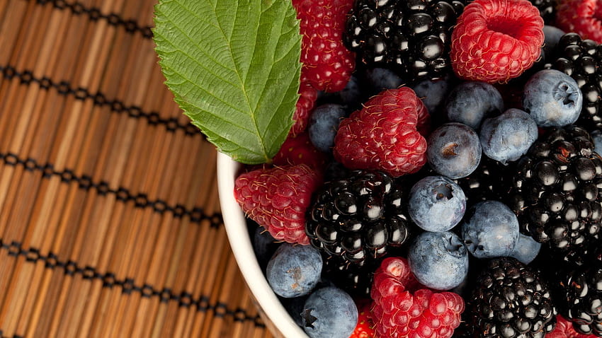 Food, Raspberry, Bilberries, Berries, Blackberry, Plate HD wallpaper