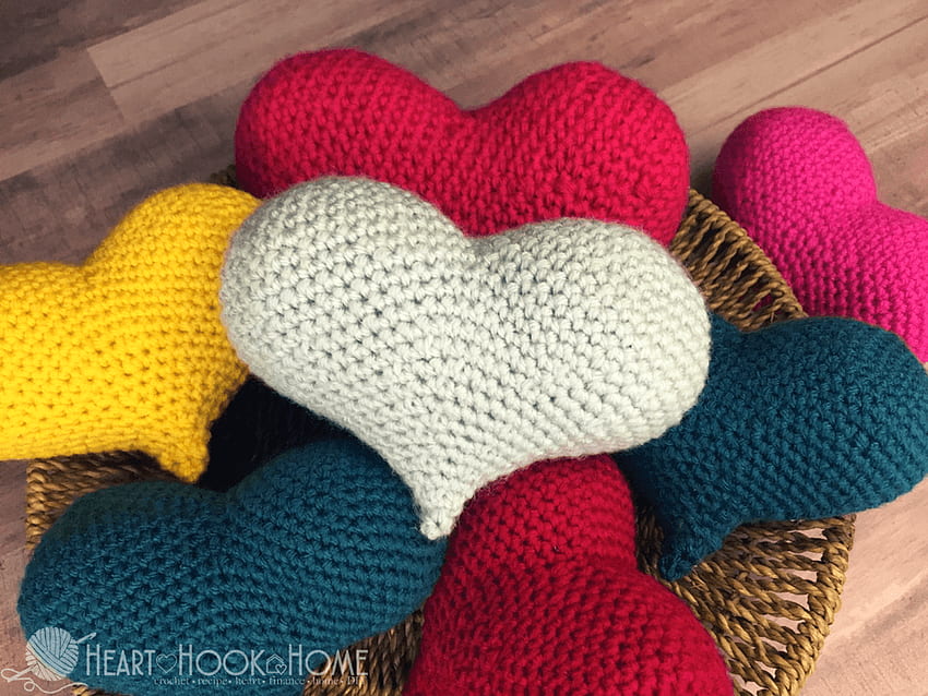 hearts horz - Heart Hook Home, Crochet HD wallpaper