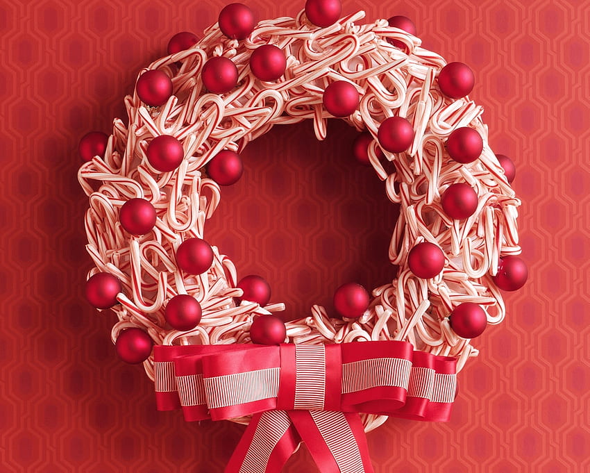 赤のクリスマス、ユール、休日、クリスマス、赤、お祝い、キャンディー、花輪 高画質の壁紙