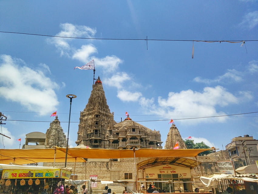 Hinduskie świątynie Indii: 2018, świątynia Dwarkadhish Tapeta HD