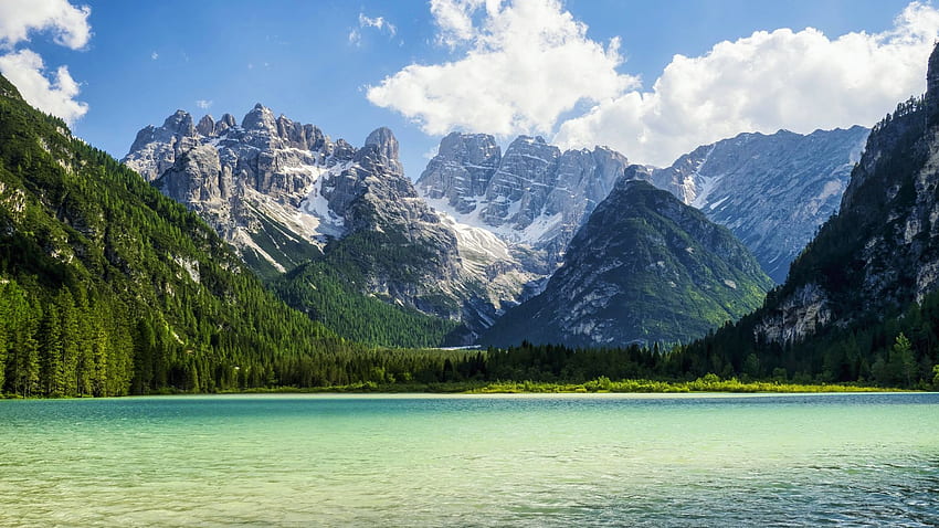 Cristallo mountains in the late afternoon, Italy, dolomites, clouds ...