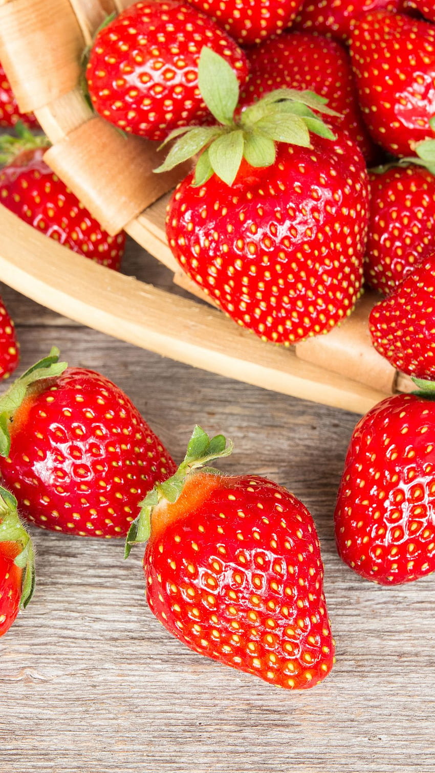 Red fruits, strawberries, fresh, . Strawberry, Fruit , Growing organic strawberries, Organic Food HD phone wallpaper