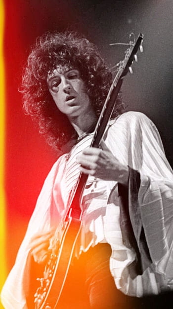 Queen guitarist Brian May says he 'could have died' after suffering ...