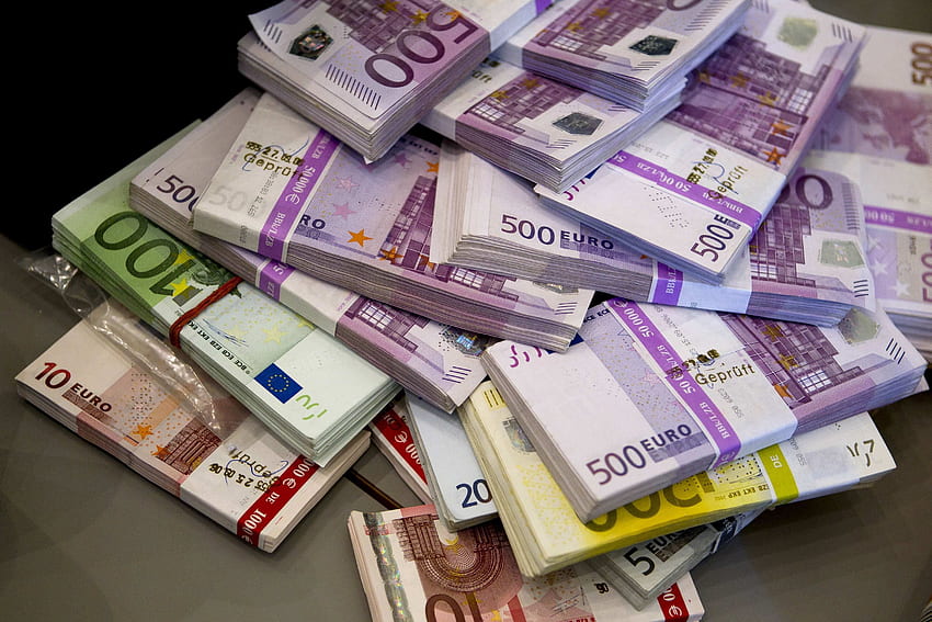 Lote de notas de valores variados, euros, dinheiro . papel de parede HD