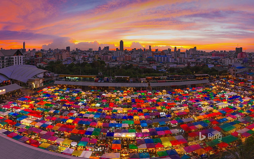 Train Night Market in Ratchada, Bangkok, Thailand - Bing - Sonu Rai, Bangkok Sunset HD wallpaper