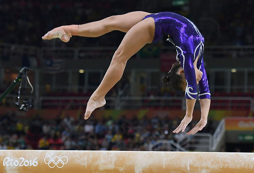 Sanne Wevers edges Laurie Hernandez, Simone Biles in Olympics, Gymnastics Beam HD wallpaper