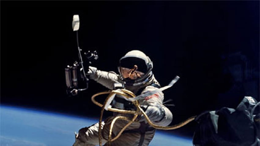 NASA astronauts undertake spacewalk to fix space station. Science & Tech News HD wallpaper