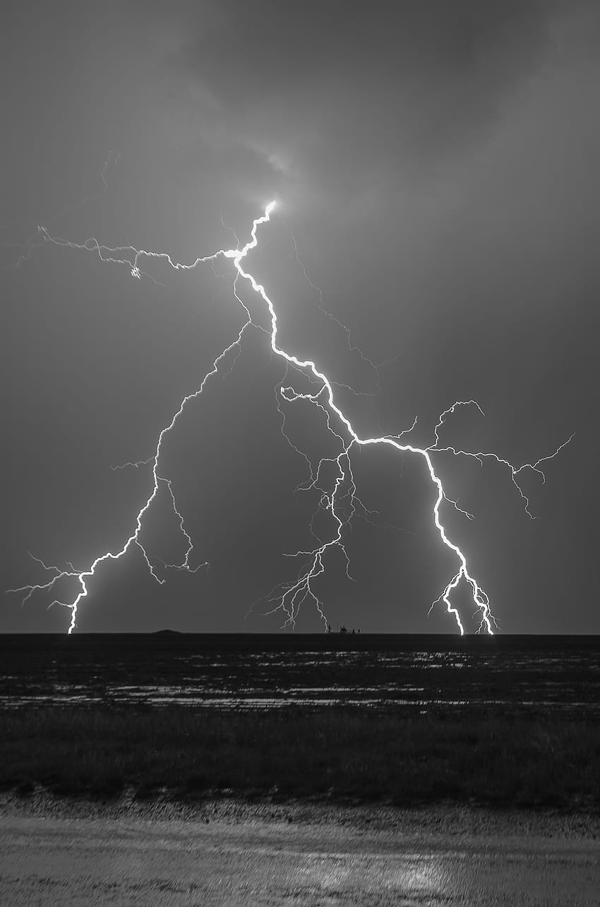 West Texas Thunderstorm and Lightning strike. Lightning graphy, Thunderstorm and lightning, Black aesthetic HD phone wallpaper