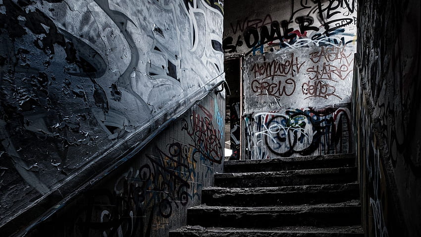 steps, graffiti, dark full , tv, f, background HD wallpaper