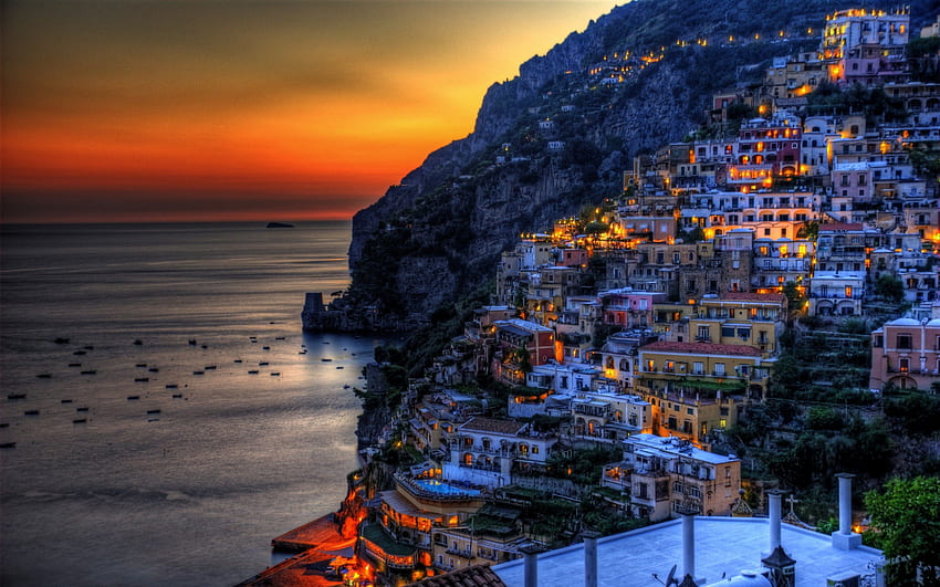Positano, Włochy, zachód słońca, morze, wybrzeże, góry, skały, wieczór Świat Tapeta HD