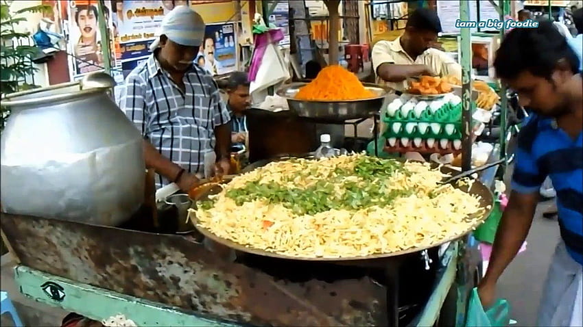 unique Indian street food ever.!!! Atho egg noodles making 100 people served with banana stem soup HD wallpaper