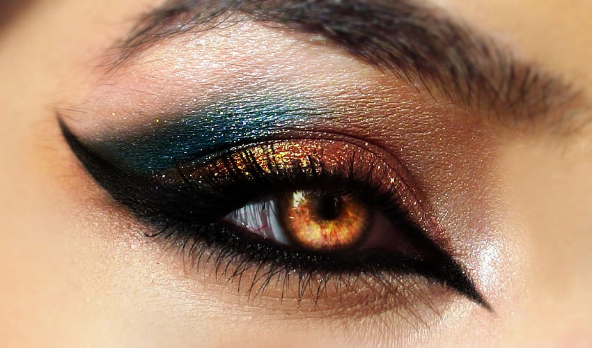 Beautiful Eye Designs - Eye Make Up - & Background, Brown Eyes HD wallpaper
