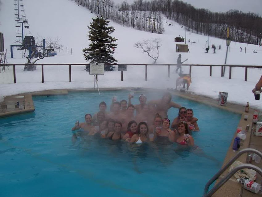 Body Heat, pool, people, snow, group HD wallpaper