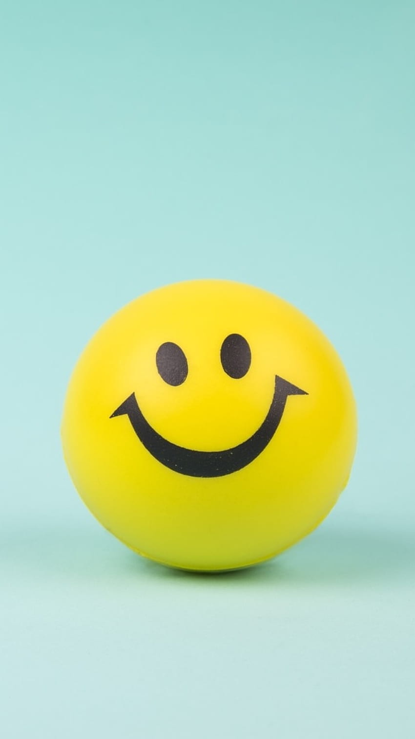 Smile Wale, Smile, Yellow, Ball HD phone wallpaper