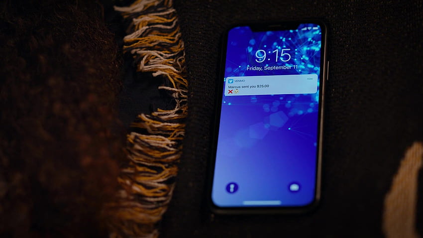 Aplicación de servicio de pago móvil Venmo en Ginny y Georgia S01E02 Es una cara, no una máscara (2021) fondo de pantalla