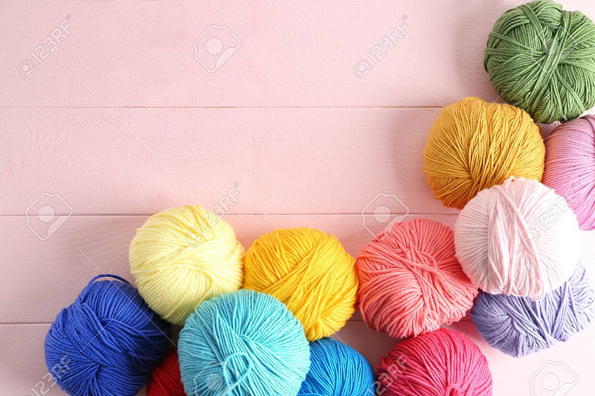 Balls Of Knitting Yarn On Color Background Stock [] untuk , Ponsel & Tablet Anda. Jelajahi Latar Belakang Benang. Benang, Latar Belakang Benang, Benang Yoshi Wallpaper HD
