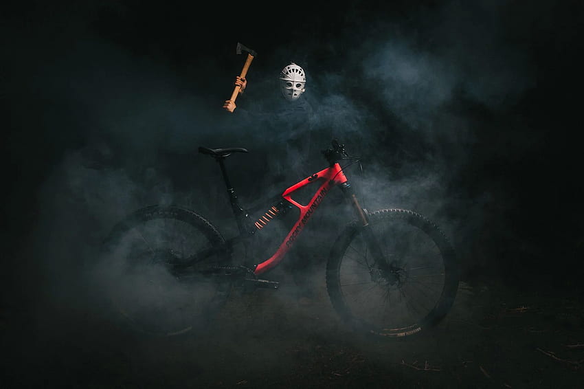 まったく新しい 2020 Rocky Mountain Slayer がマウンテンバイクを発表 プレスリリース Vital MTB, Enduro Mountain Bike 高画質の壁紙