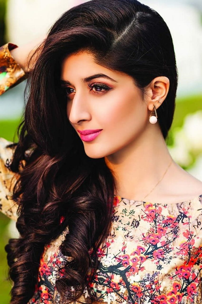 Here's Why Sanam Teri Kasam Actress Mawra Hocane Will Definitely Going To Create Waves in Bolly. Beautiful indian actress, Bollywood , Indian celebrities HD phone wallpaper