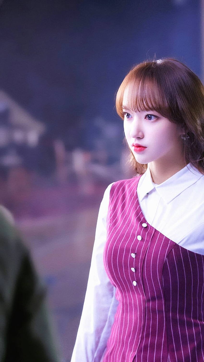 Cheng Xiao (1): Why is the script poisonous, why laugh at the actors and appreciate their sister's beauty? HD phone wallpaper