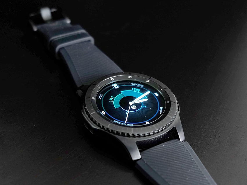 Преглед на смарт часовника Samsung Gear S3 Frontier. Блог за най-добра покупка HD тапет