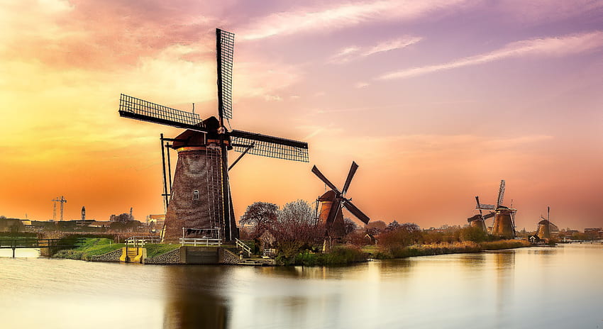 Riflessione del paesaggio del mulino a vento dell'Olanda del fiume di tramonto. amr 2, mulino a vento olandese Sfondo HD