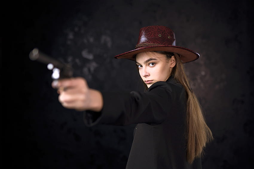 Kovboy Kız ~ Silahlı, Tehlikeli ve Güzel, silah, kovboy kız, sarışın, şapka HD duvar kağıdı