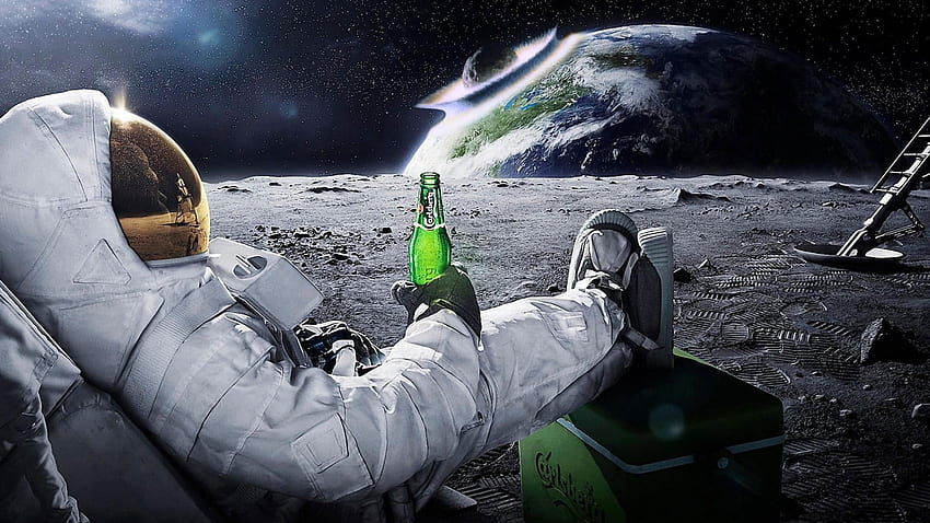 Астронавт пие бира на Луната, докато гледа как Земята се разрушава • За вас и за мобилни устройства, гледайки Вселената HD тапет