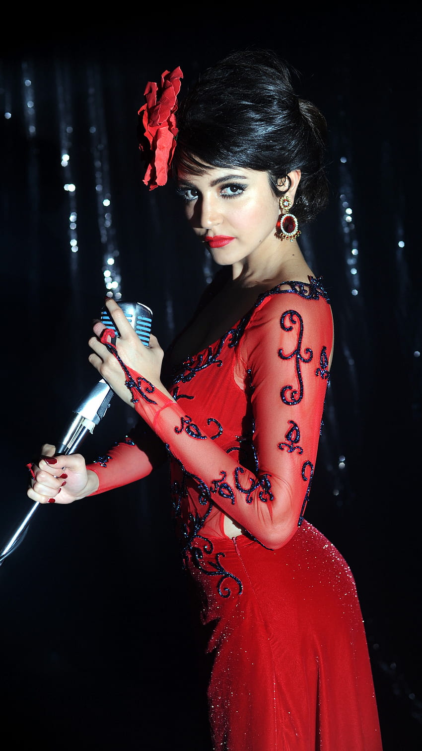 Anushka Sharma นักแสดงหญิงบอลลีวูดที่สวยงาม วอลล์เปเปอร์โทรศัพท์ HD