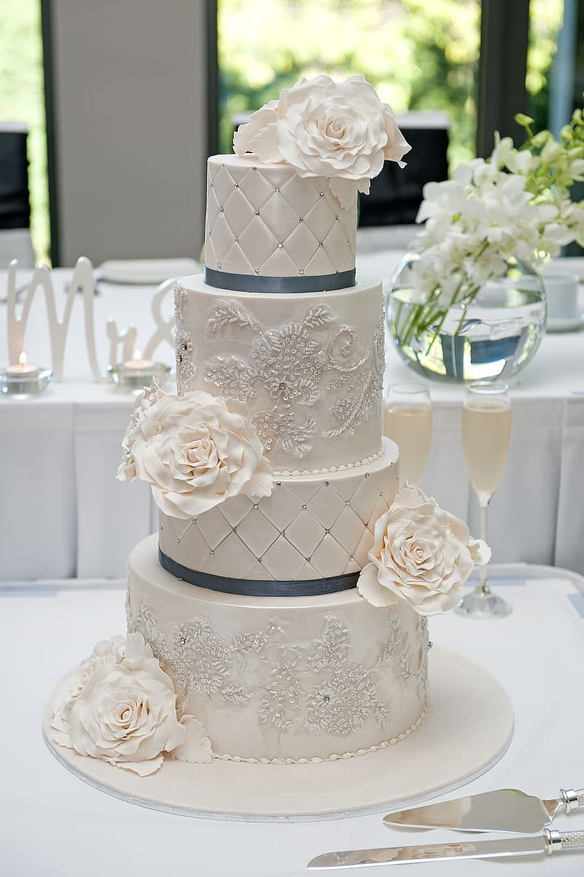 : White Icing Covered 4 Tier Cake, Wedding Cake HD phone wallpaper