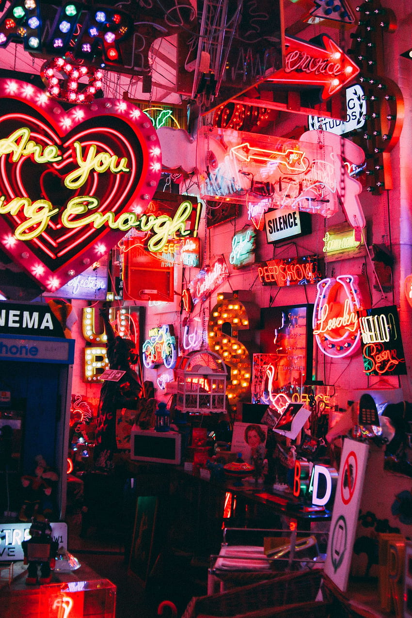 Gizli Londra Noktası: Tanrı'nın Kendi Hurdalığı, Londra Neon HD telefon duvar kağıdı