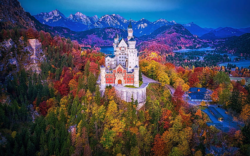 Замъкът Нойшванщайн, Баварските Алпи, пейзаж, есен, дървета, Алпи HD тапет