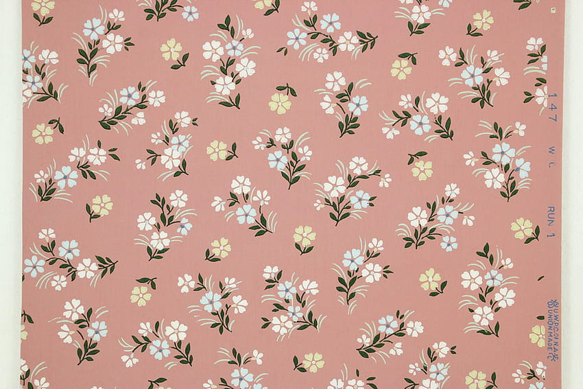 1940s Vintage Wallpaper by the Yard Floral Wallpaper With  Etsy  Vintage  floral wallpapers Floral wallpaper Vintage wallpaper