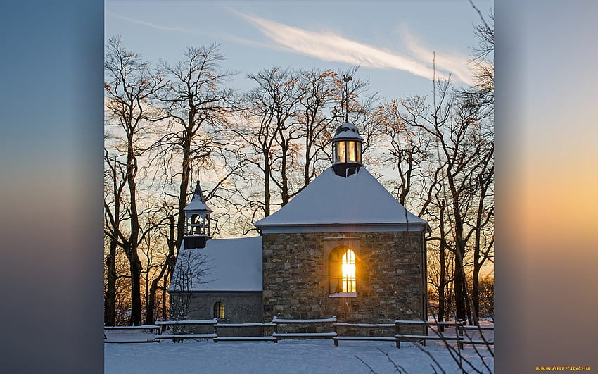 Iglesia en Winter Sunset, invierno, nieve, árboles, iglesia, puesta de sol fondo de pantalla