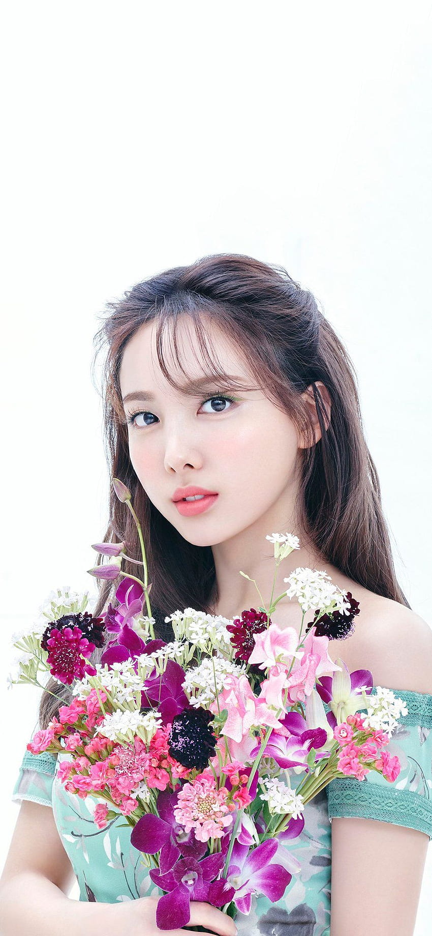 All about Twice member Nayeon  Twice (트와이스)ㅤ Amino