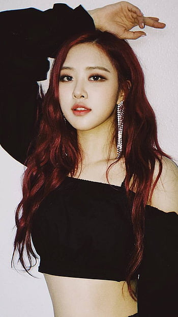 Rosé from Blackpink: Best Outfits, and her New 'Gone' Music Video, rose ...