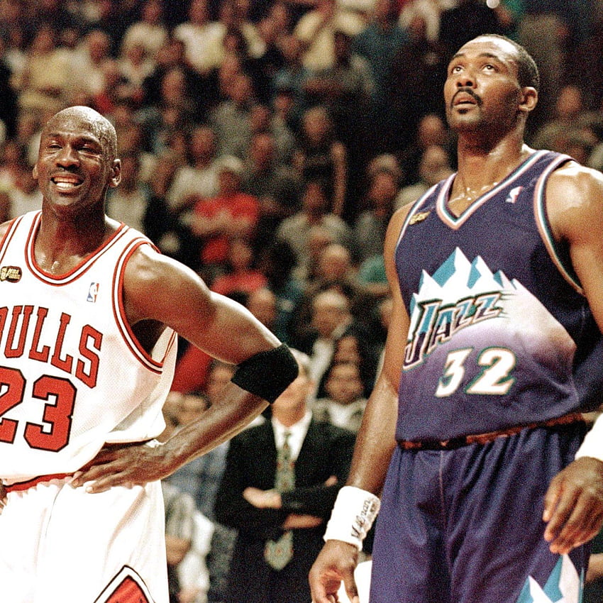 Karl Malone's Stats, Net Worth and Salary History Compared to Michael Jordan HD phone wallpaper