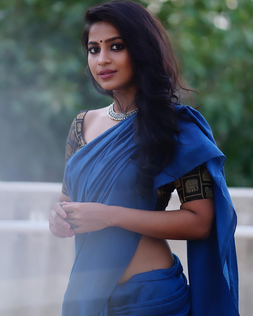 Ramya Krishnan, Haare, Tageskleid, Saree-Schönheit HD-Handy-Hintergrundbild