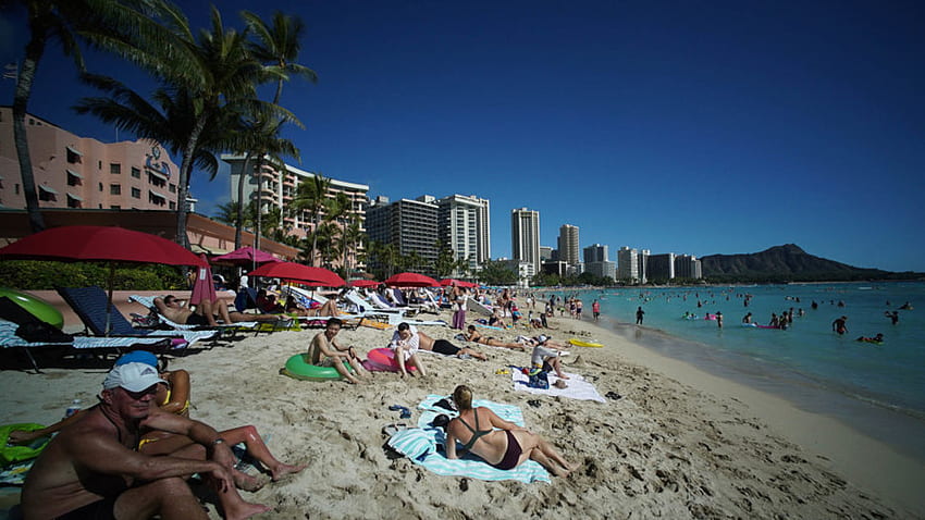 You Can Sit On Oahu Beaches Again Starting Saturday - Honolulu Civil Beat  HD wallpaper