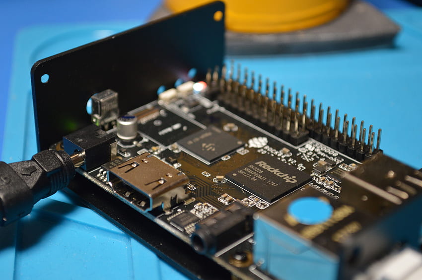 Close Up graphy del circuito stampato nero - Elettronica, sistemi integrati Sfondo HD