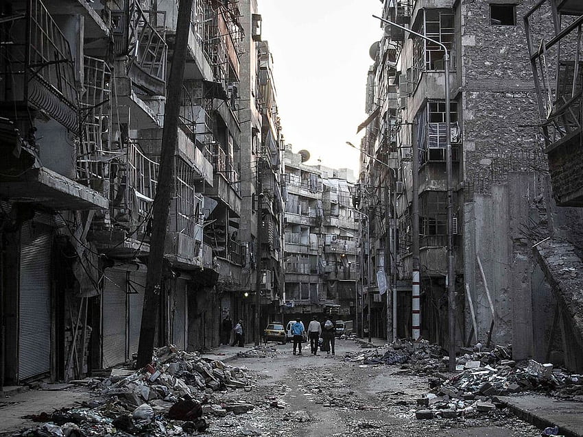 Fe destrozada por la guerra: una conversación desde el frente de Alepo (1) fondo de pantalla