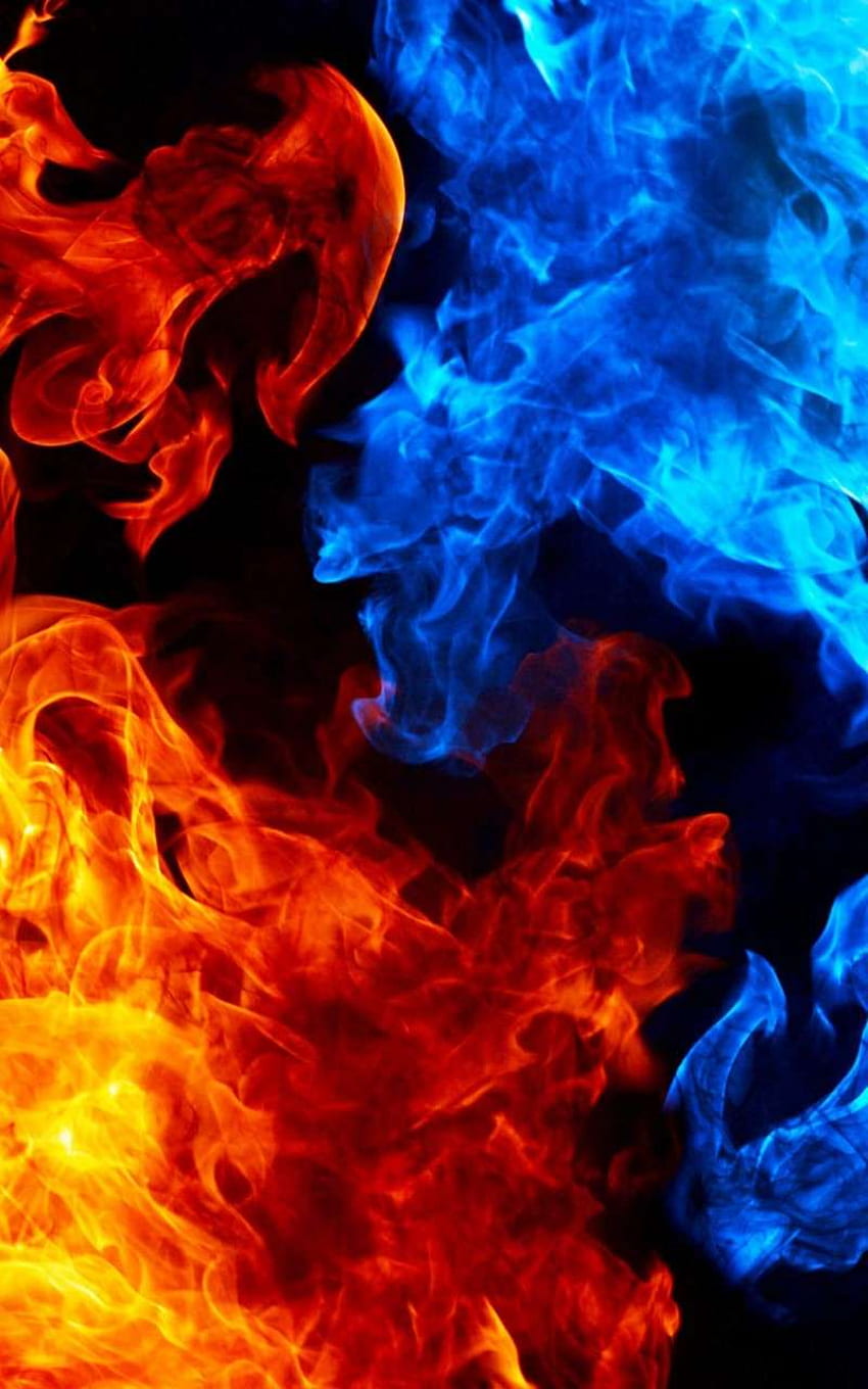 Fuego rojo y azul, fuego nocturno fondo de pantalla del teléfono